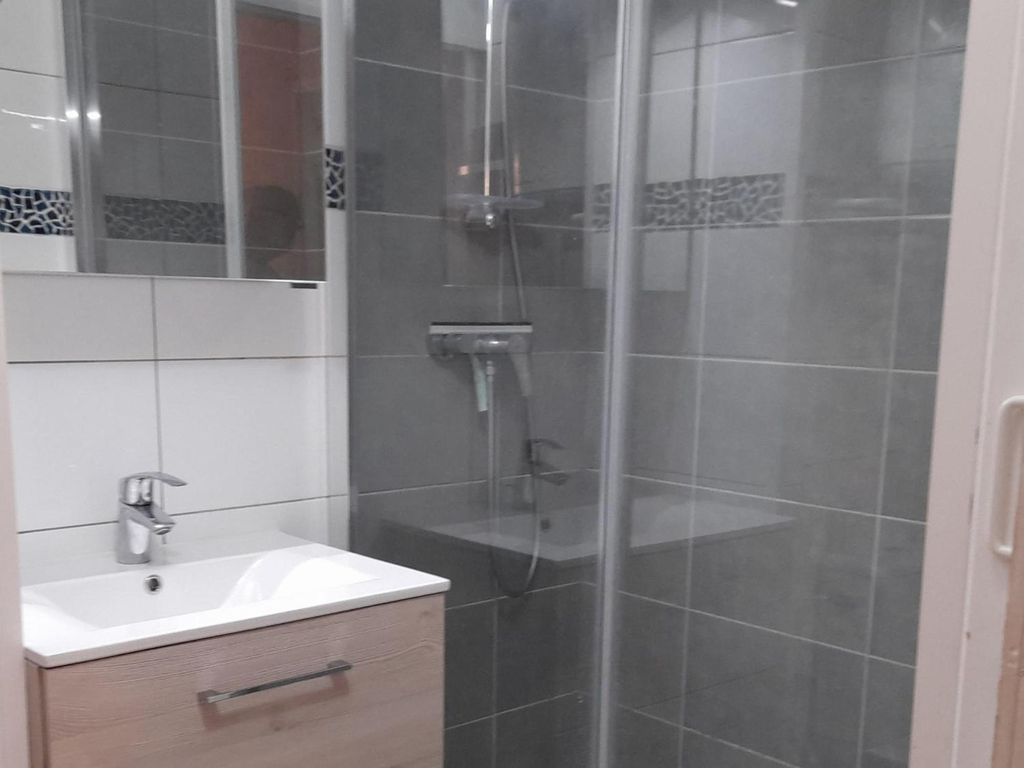 Appartement Refait A Neuf Avec Loggia Et Parking, A 2 Pas De La Plage Et Des Commerces - Fr-1-712-7 Villers-sur-Mer Eksteriør billede